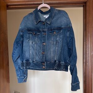 Blue Jean Jacket Classic Trucker Style